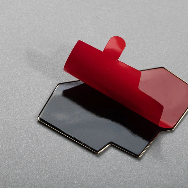 شعار العلامة التجارية المعدنية المخصصة 3D كروم شارة ملصق لمحرك السيارات
